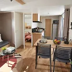 营地 Mobil-home Confortable 4 Pers Avec Terrasse - Api-1-52-611 Granges-Aumontzey