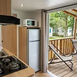 Mobil-home Confortable 4 Pers Avec Terrasse - Api-1-52-611 营地