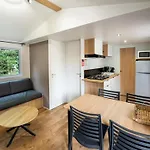 Mobil-home Confortable 4 Pers Avec Terrasse - Api-1-52-611 营地