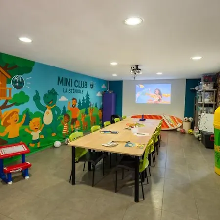 Mobil-home Confortable 4 Pers Avec Terrasse - Api-1-52-611 *