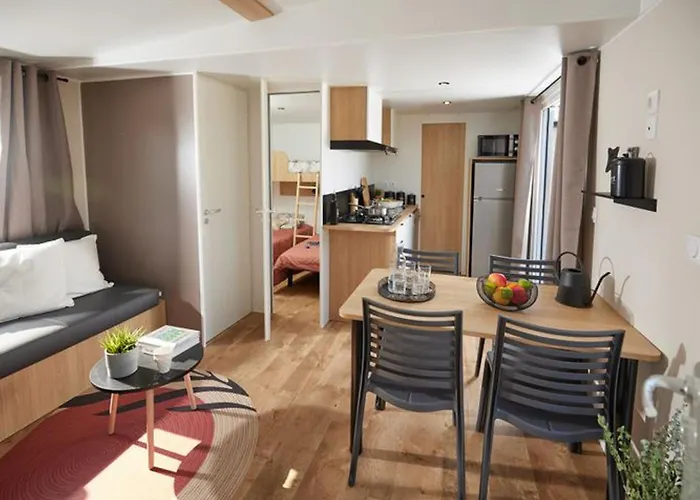 Кемпинг Mobil-home Confortable 4 Pers Avec Terrasse - Api-1-52-611 Granges-Aumontzey