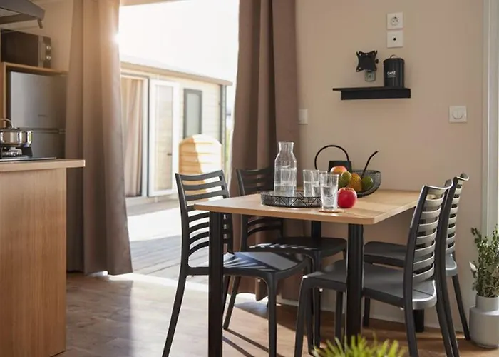 Mobil-home Confortable 4 Pers Avec Terrasse - Api-1-52-611 Granges-Aumontzey