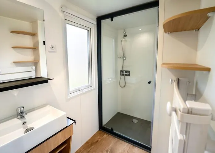 Кемпинг Mobil-home Confortable 4 Pers Avec Terrasse - Api-1-52-611 *