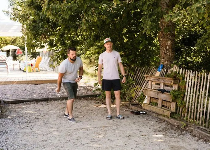 Mobil-home Confortable 4 Pers Avec Terrasse - Api-1-52-611 Кемпинг